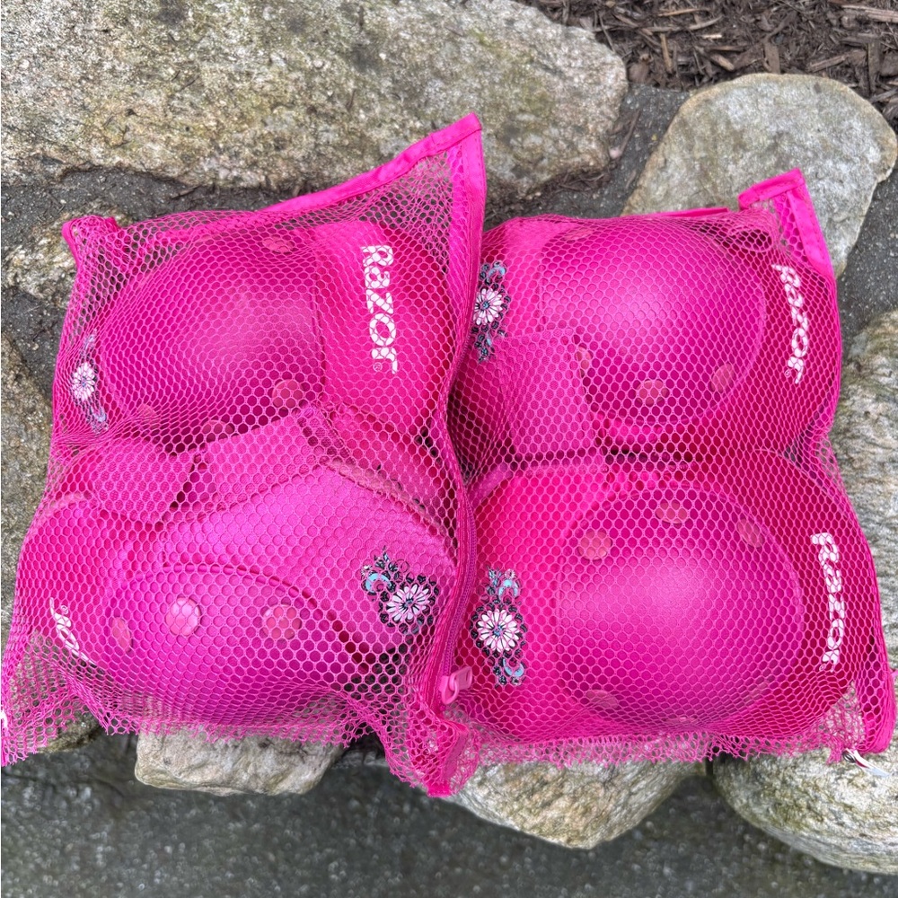 Razor Pink Gear Set